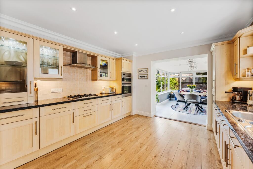 3 Kitchen Dining Room