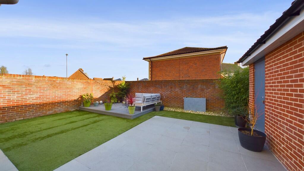 CAM05076G0-PR0021...