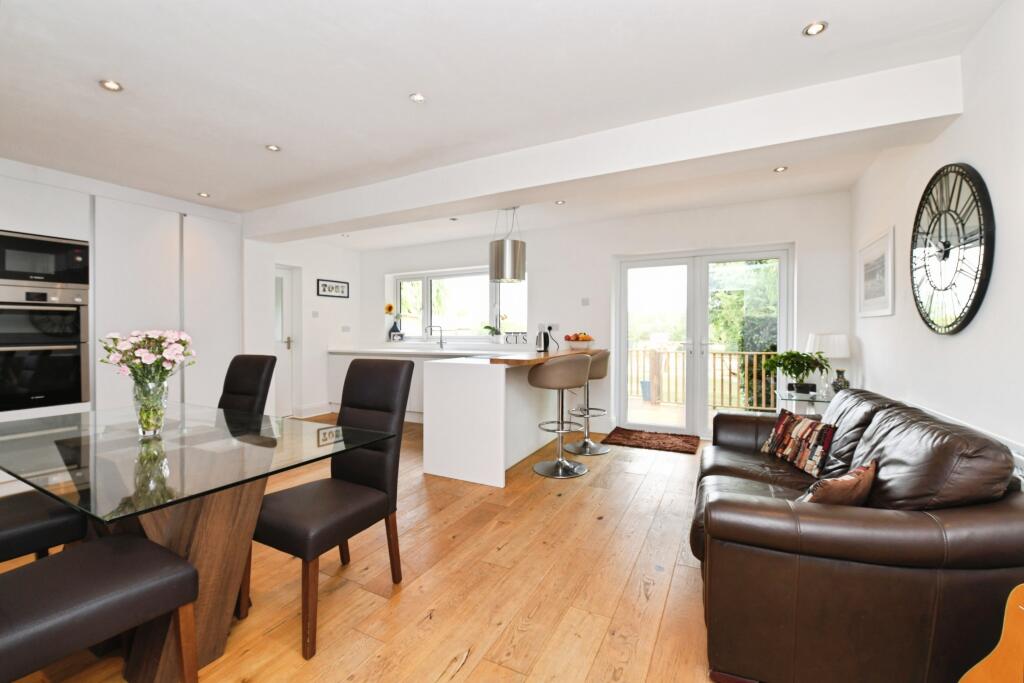 Kitchen/Family Room