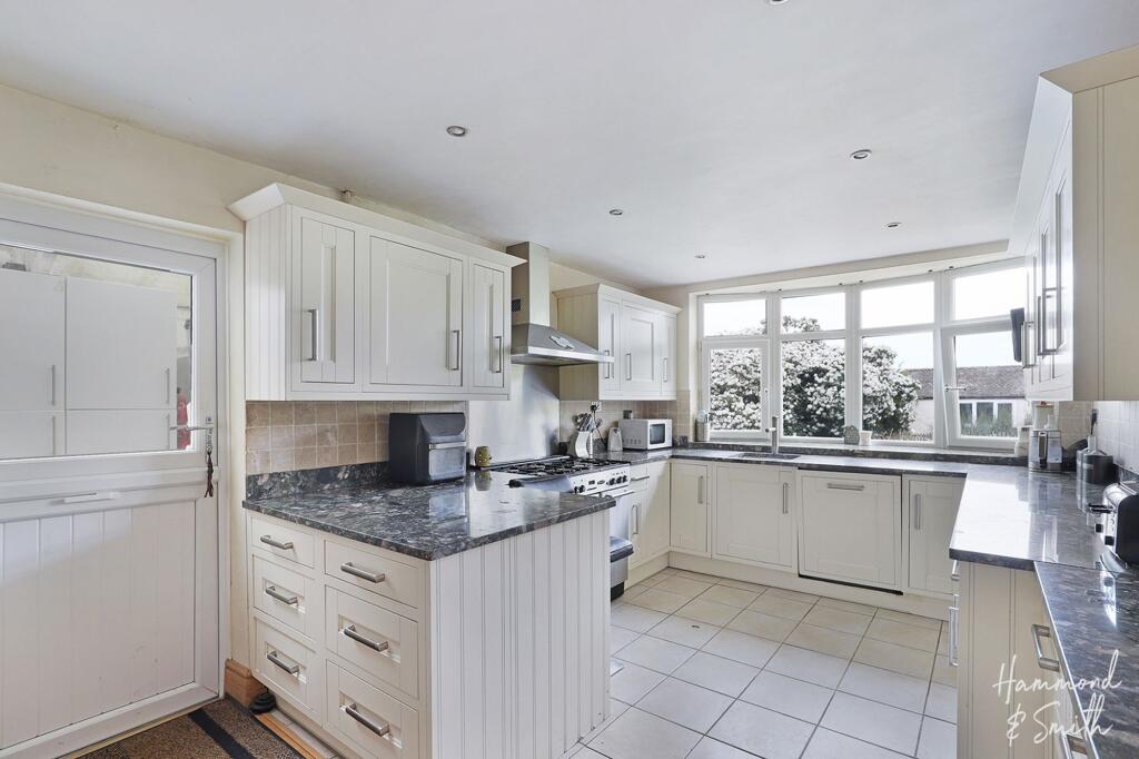 Kitchen / Diner