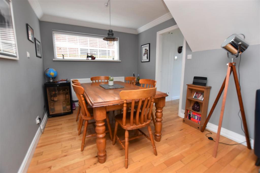 Dining Area.jpg