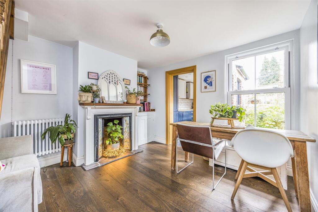 1 Beckenham Terrace, North Street, Westbourne-Port