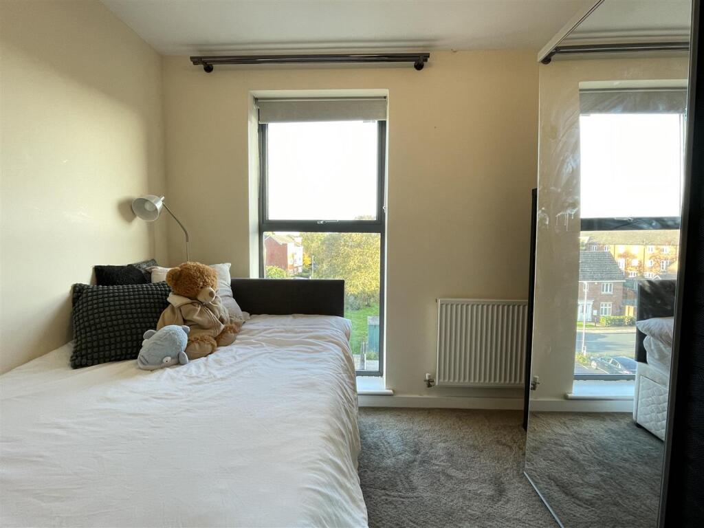 Bedroom2.JPG