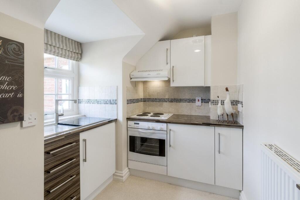 7 Belfry Lane 041.jpg