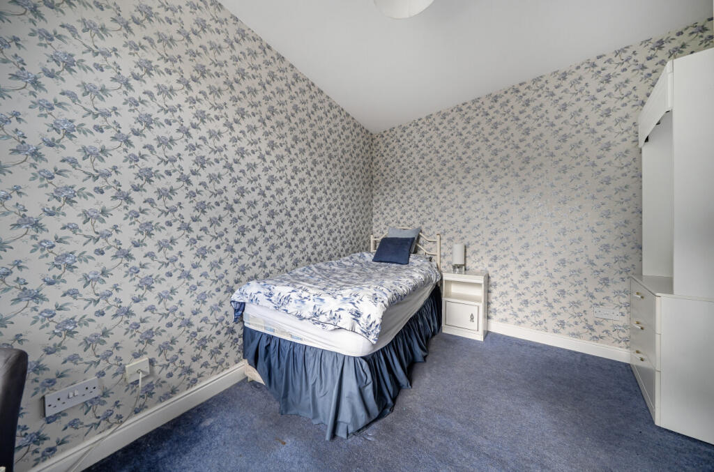 1358881-17-68d579...