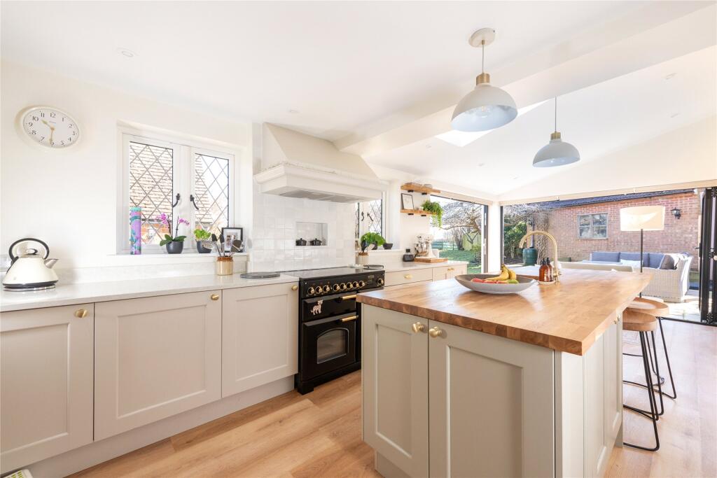 Kitchen/Family Room