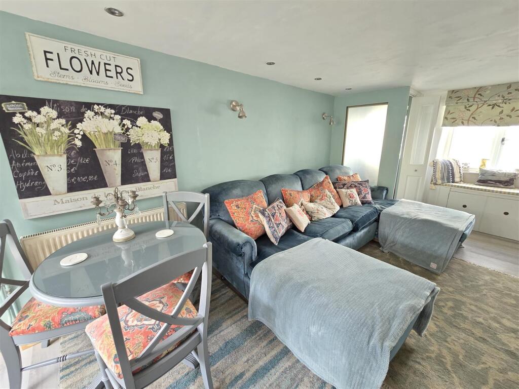 Sitting area