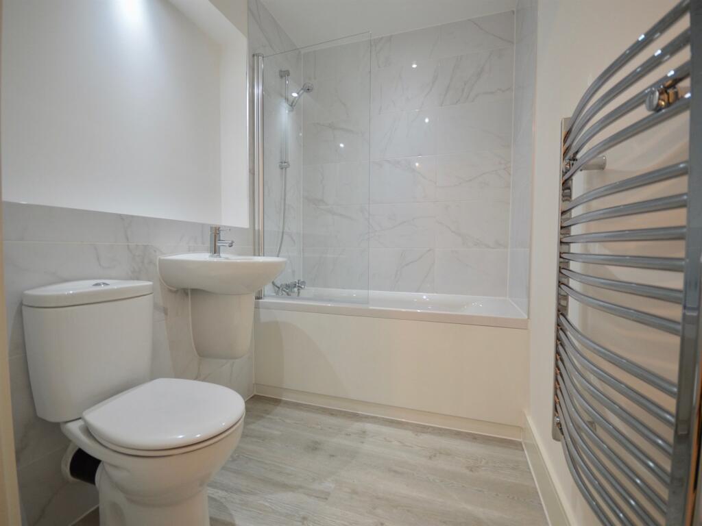 Bathroom+