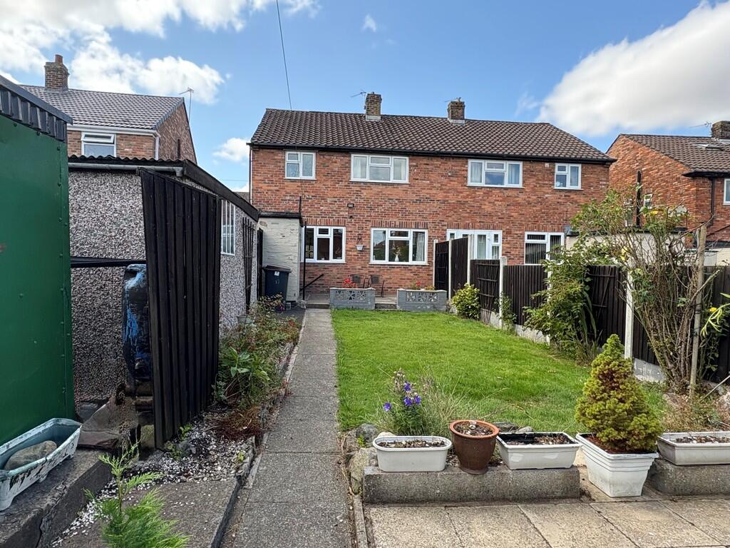 garden rear of ho...