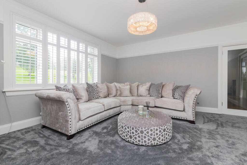 28 craw Road Paisley-12