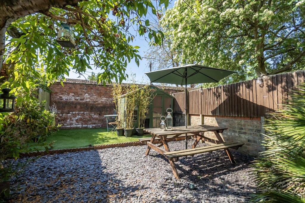 GARDEN