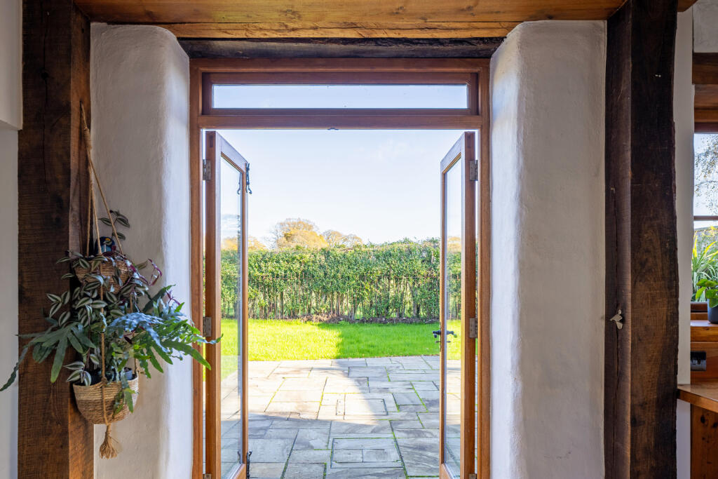 321238 - a0OP600000Bezo1MAB_N90.jpg