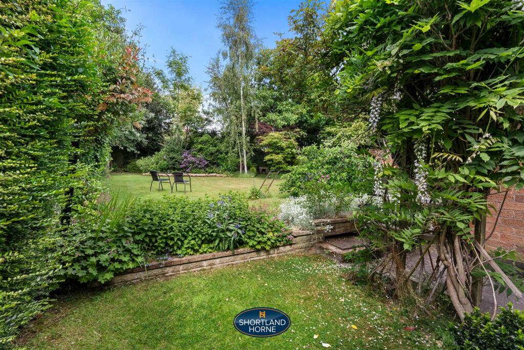 24 Howes Lane (15 of 29).jpg