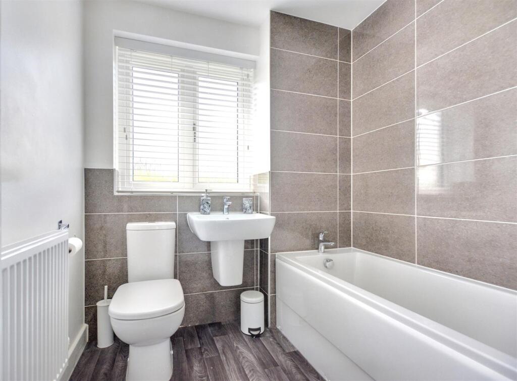 Bathroom.jpeg