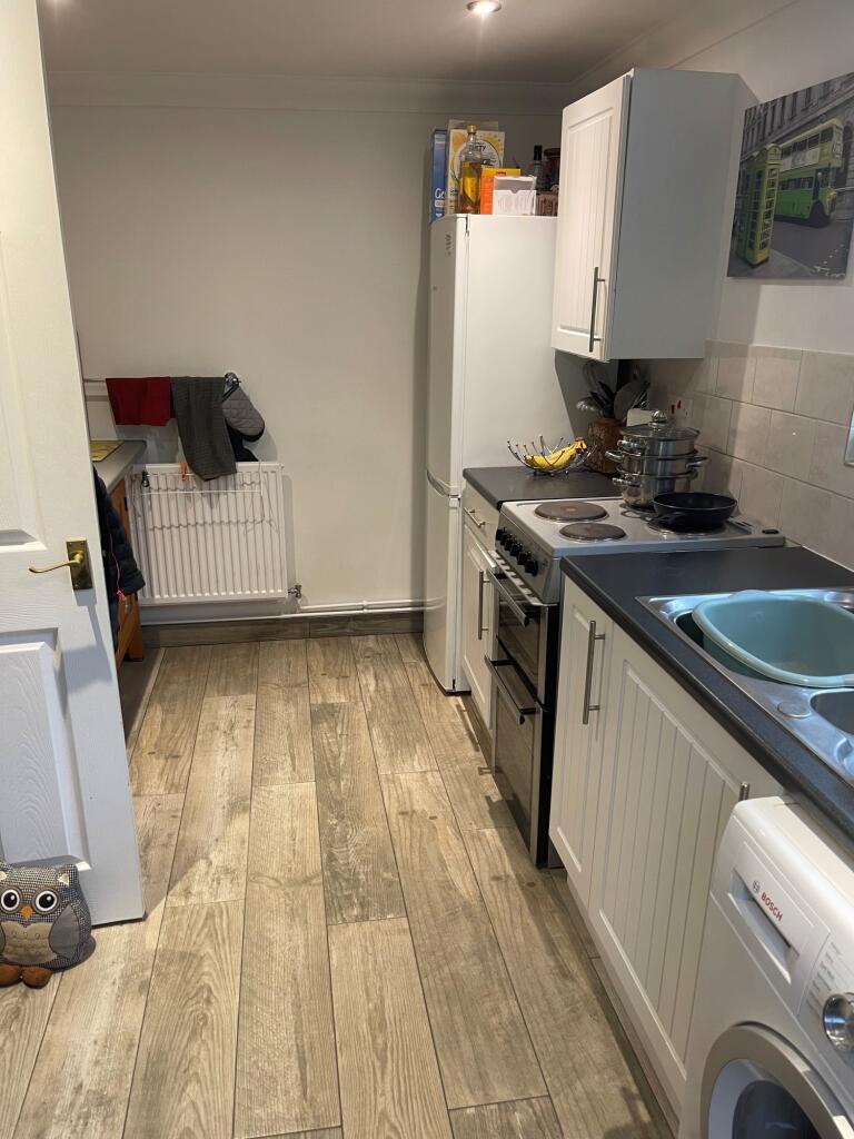 Kitchen 2