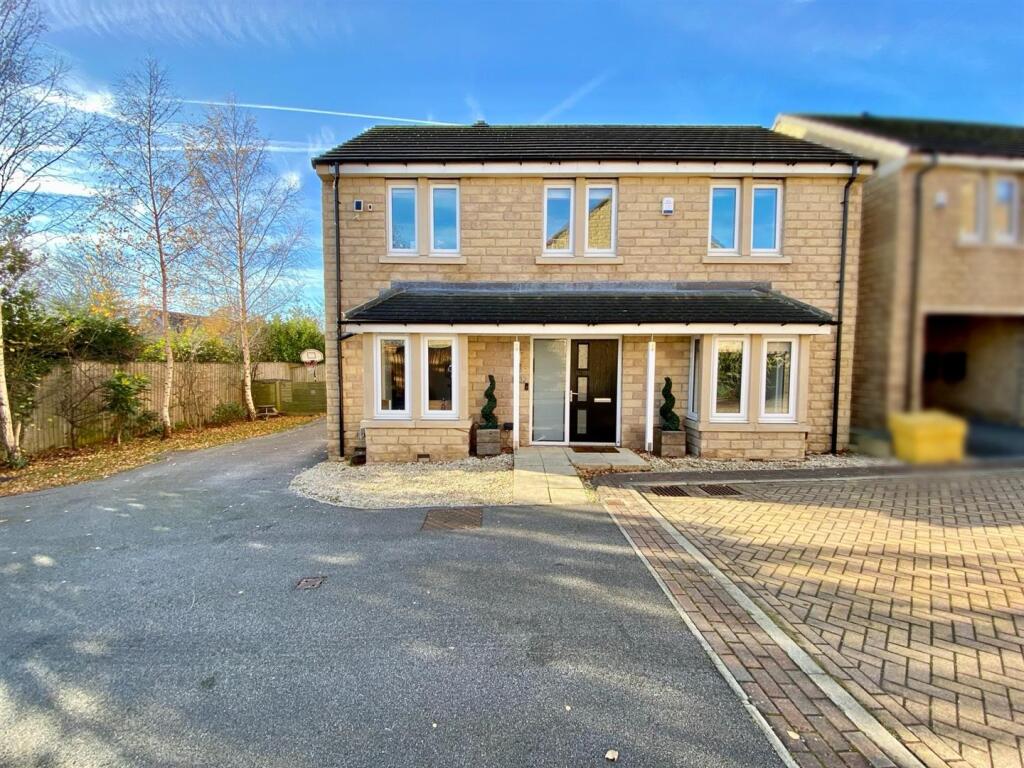 Bramleys Estate Agents - Moorcroft Close - Mirfiel