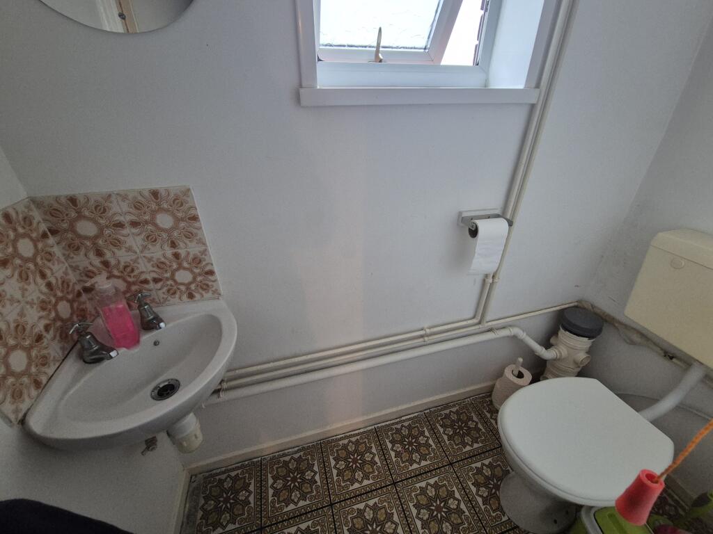 Separate WC