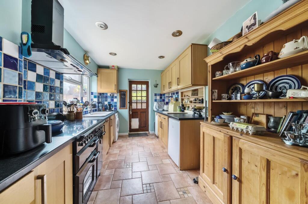 1 Elkins Close, Yelvertoft