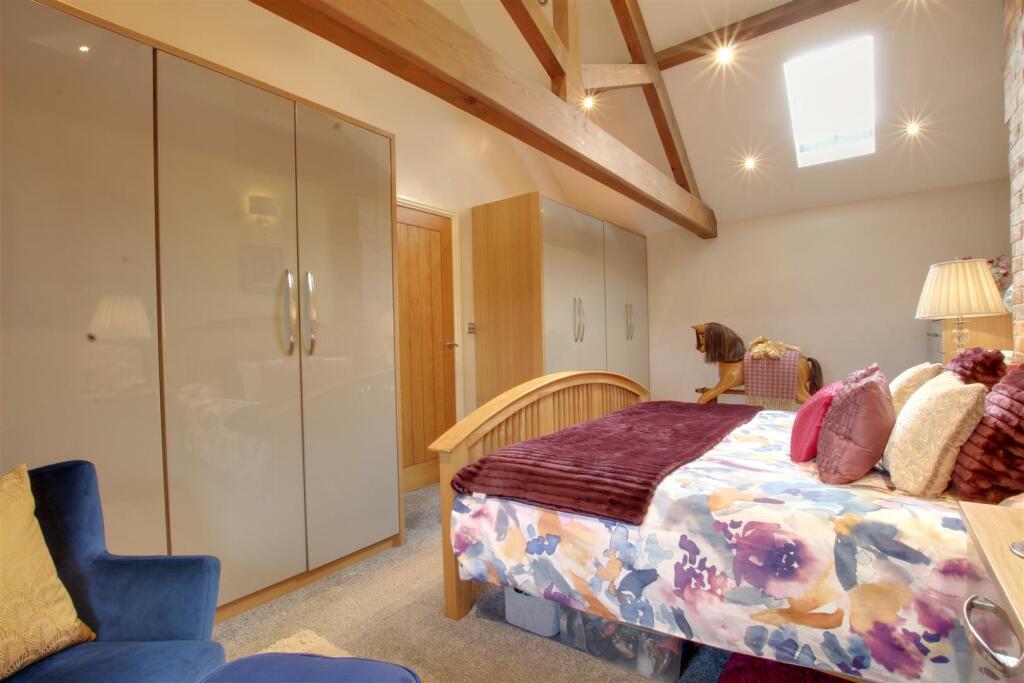 MASTER BEDROOM 1