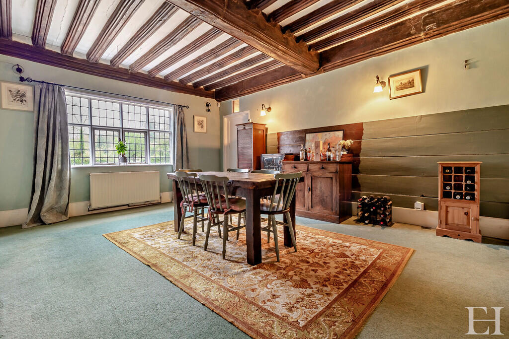 8594344-interiorW...