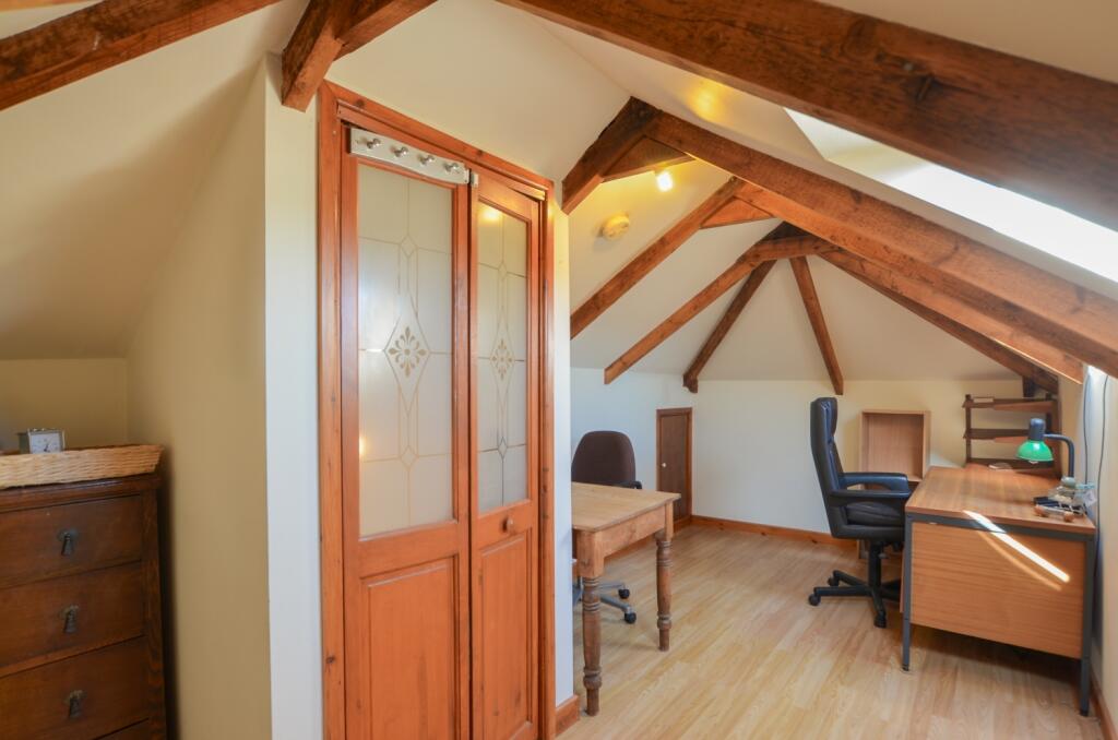 To Book A Viewing Call TPS Lostwithiel on 01208 87