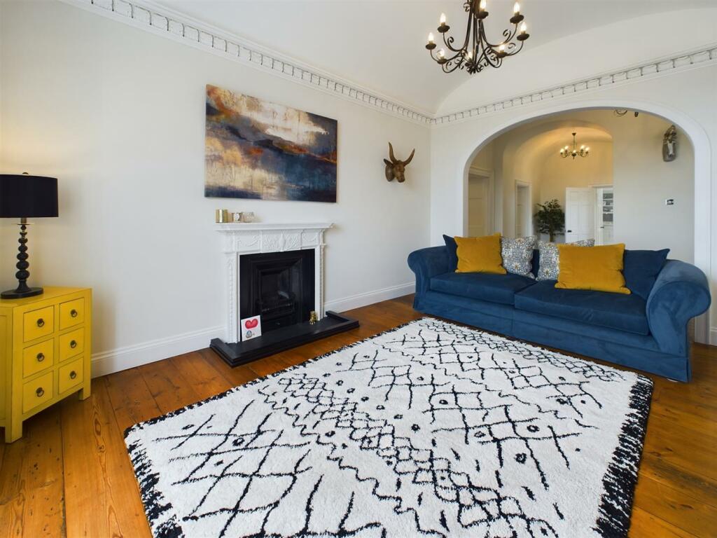 Reception Hallway.jpg
