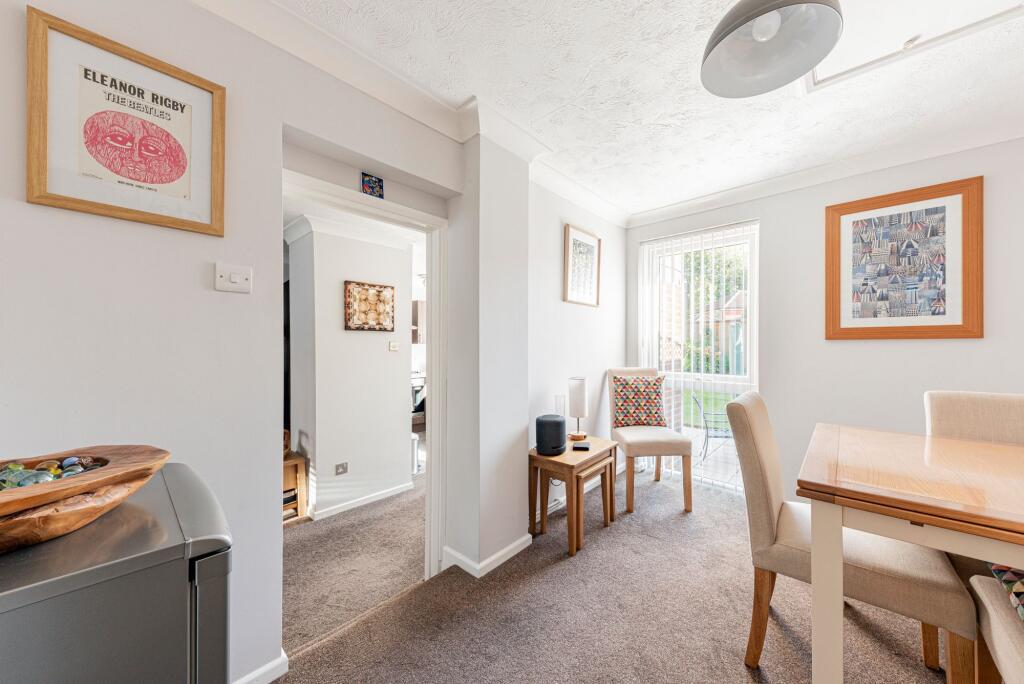 Dining Room (1)