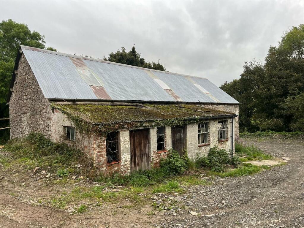 TRADITIONAL OUTBUILDINGS