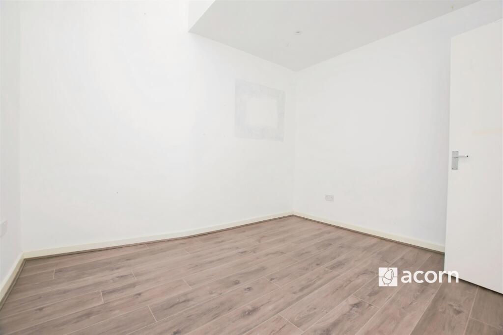 c1fabb7a-Bedroom ...