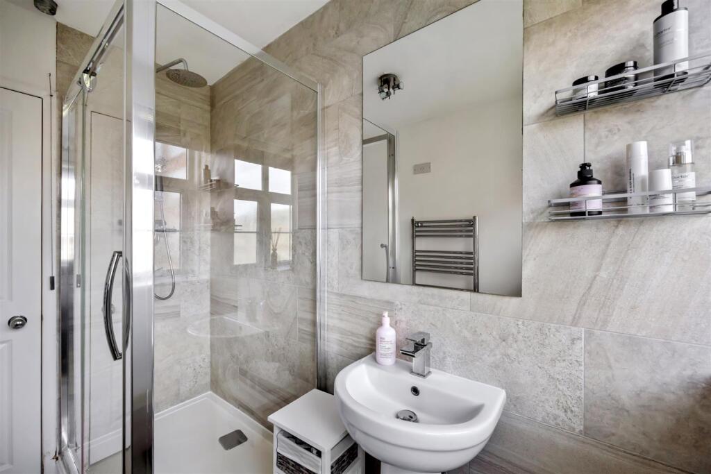 Shower Room/WC