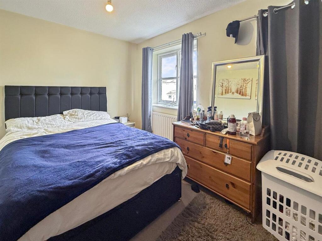 WhatsApp Image 2025-09-29 at 11.30.05_97970fed.jpg