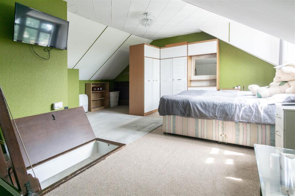 Loft Room