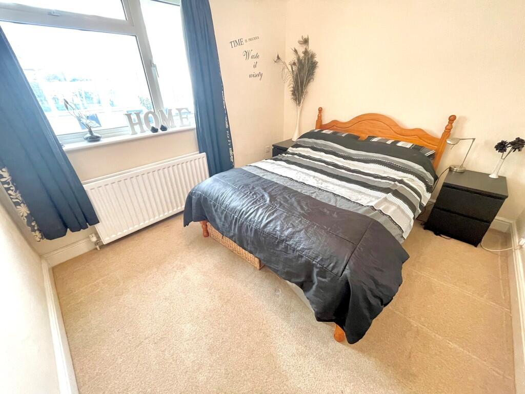 16 Holly Drive Be...