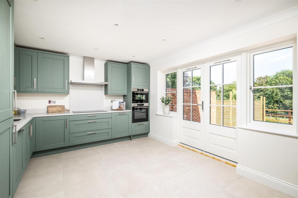 250618 - Plot 5 Halls Close, Braughing - 09.jpg