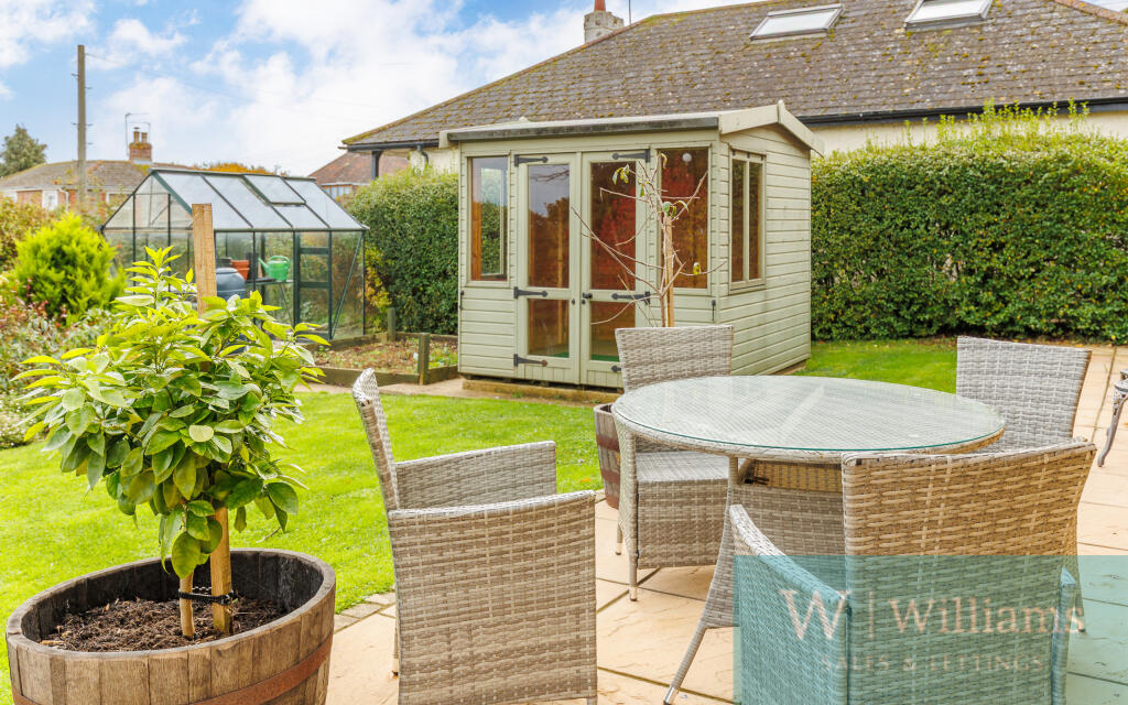 Summer house