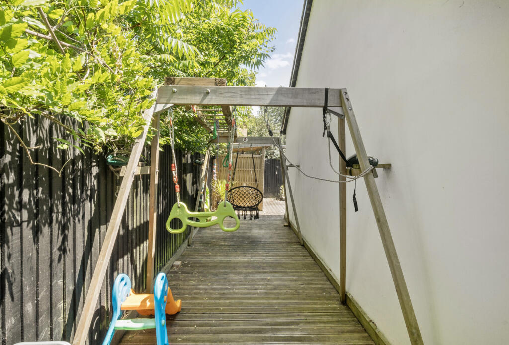 1298556-41-682f21...