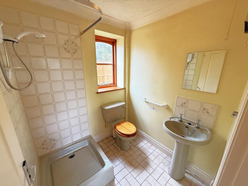 GF SHOWER ROOM