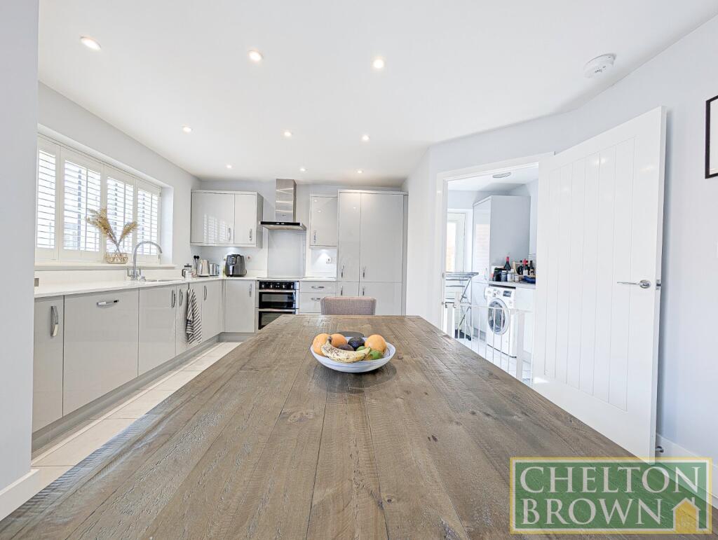 Kitchen &amp; Diner