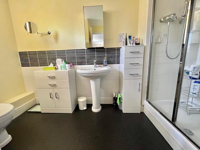 Ensuite