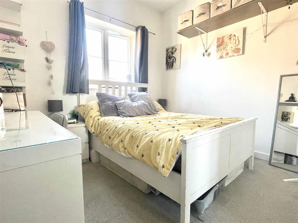 bed2a.jpg