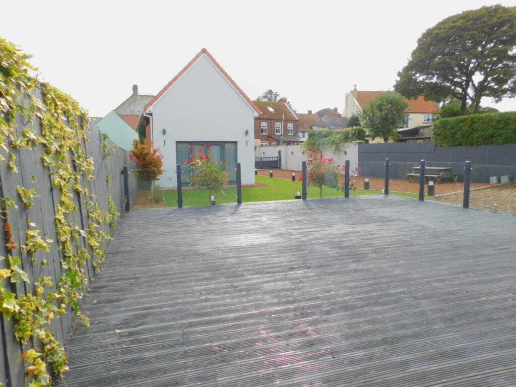 the barn village green easington (2)