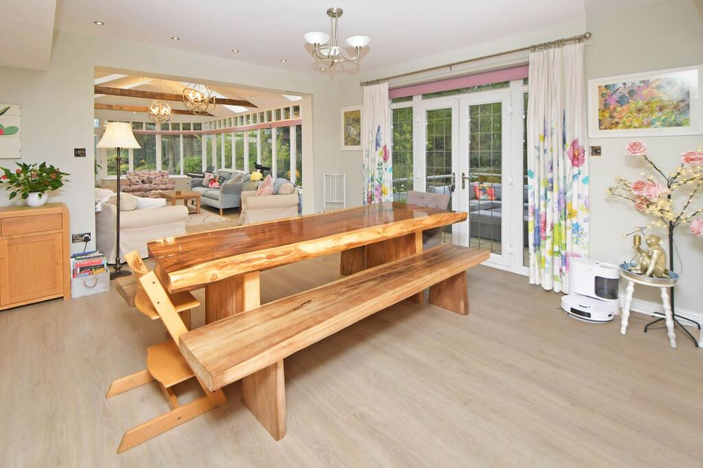 Open planned kitchen, dining &amp; garden room