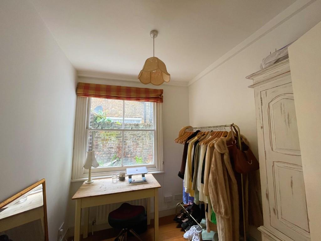 2nd Bedroom / Study
