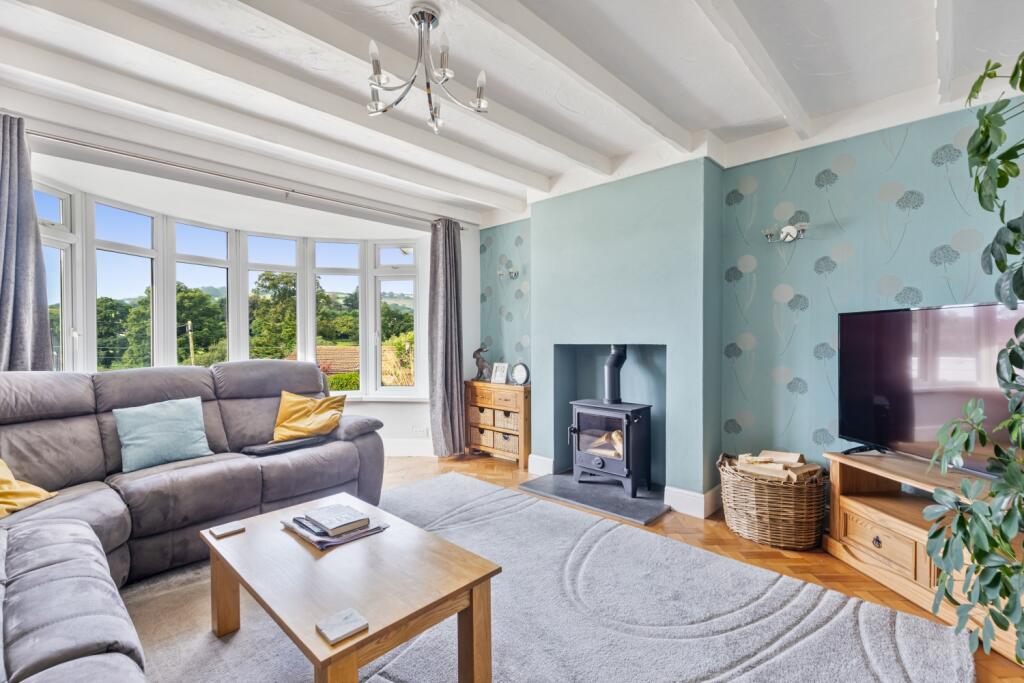 A11 - 372 Totnes Road Paignton - 240828