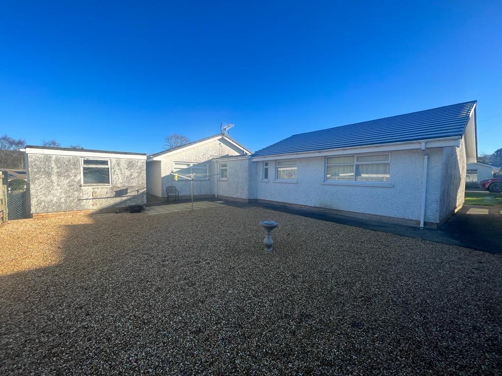 DRIVEWAY/ VEHICULAR HARDSTANDING