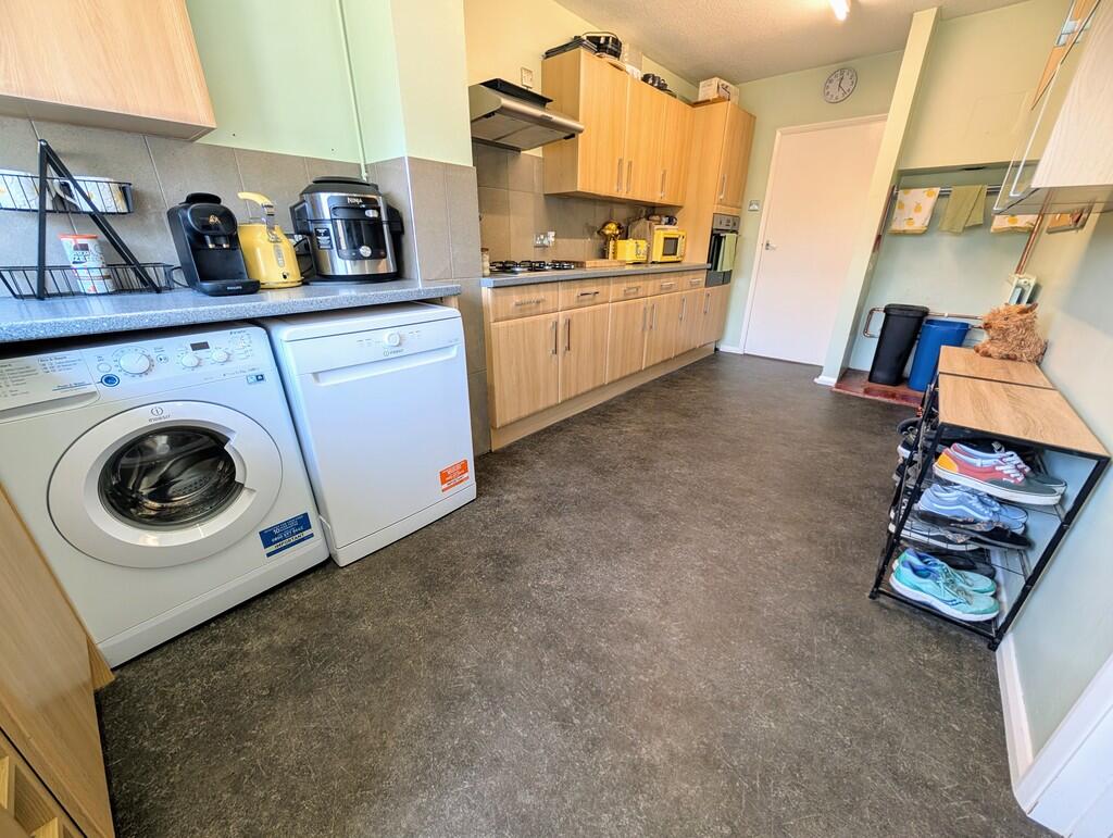 PXL_20250924_1556...