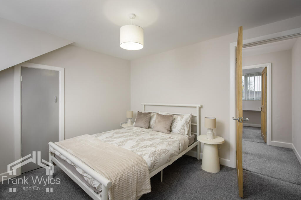 18-WInston (12 of 13)