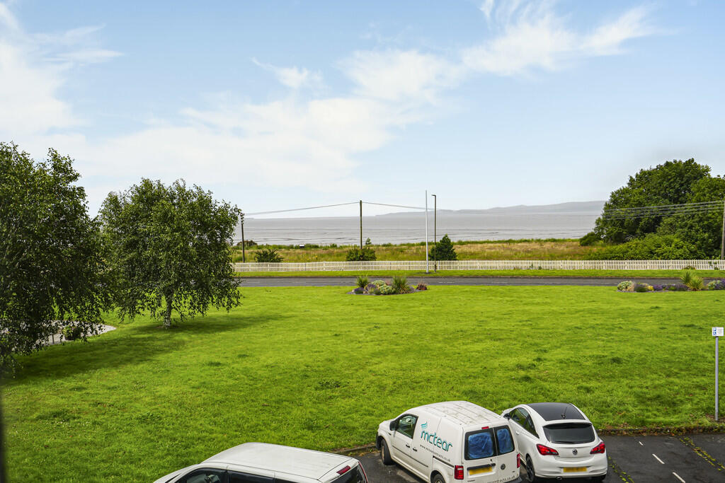 Flat 3, 23 Waggon...