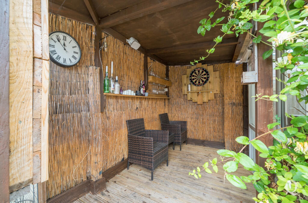 21071d06-b86b-470...