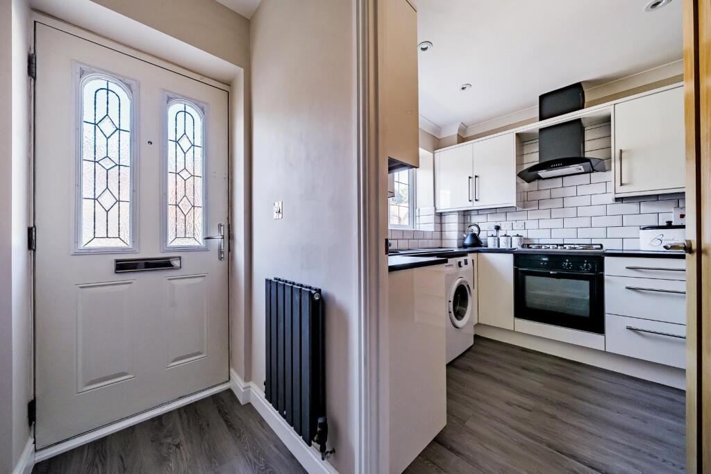 Entrance Hall with Kitchen.jpg